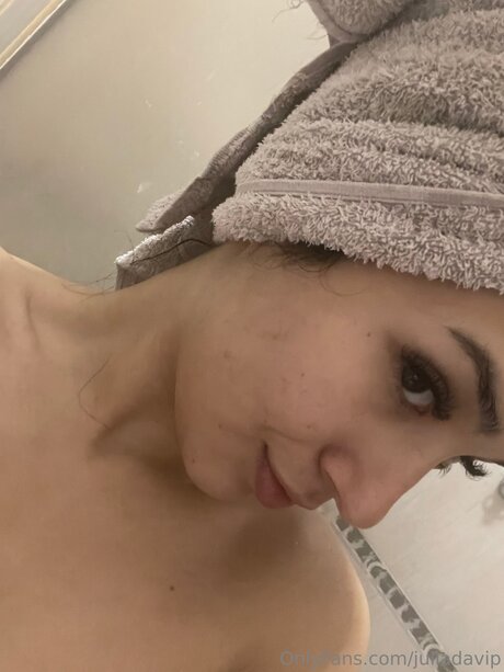 Nacktes geleaktes OnlyFans-Foto von Juliadavip