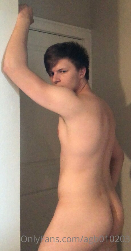 Nacktes geleaktes OnlyFans-Foto von Agb010203