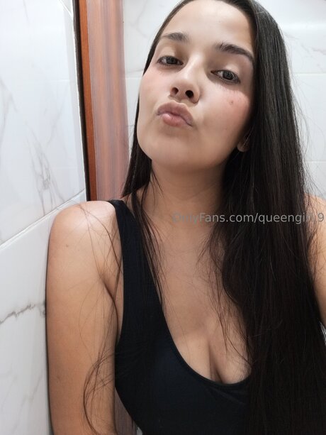 Queengirl 9
