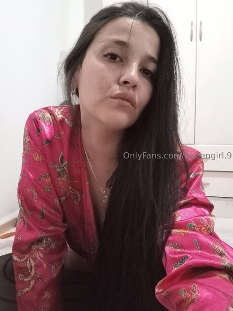 Queengirl 9