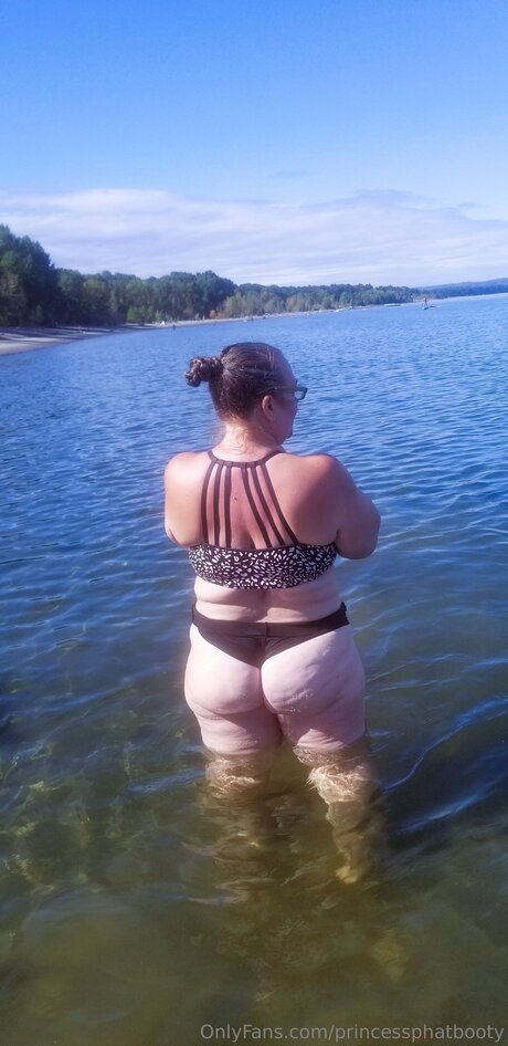 Nacktes geleaktes OnlyFans-Foto von Princessphatbooty