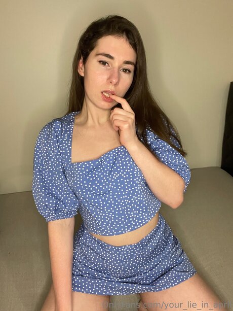 Nacktes geleaktes OnlyFans-Foto von Your Lie In April