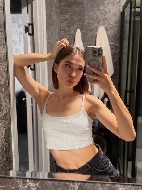 Eva Skyyy