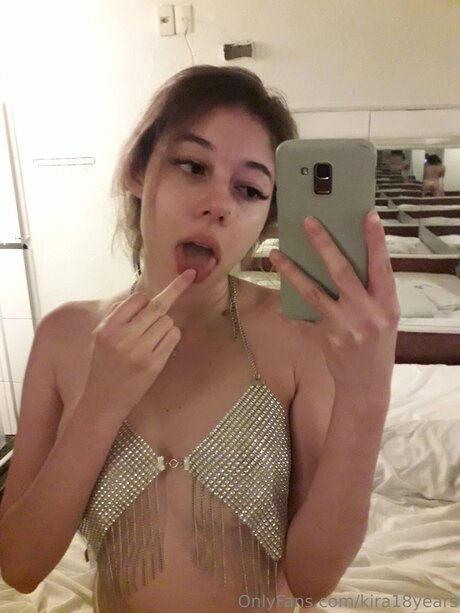 Kira18years