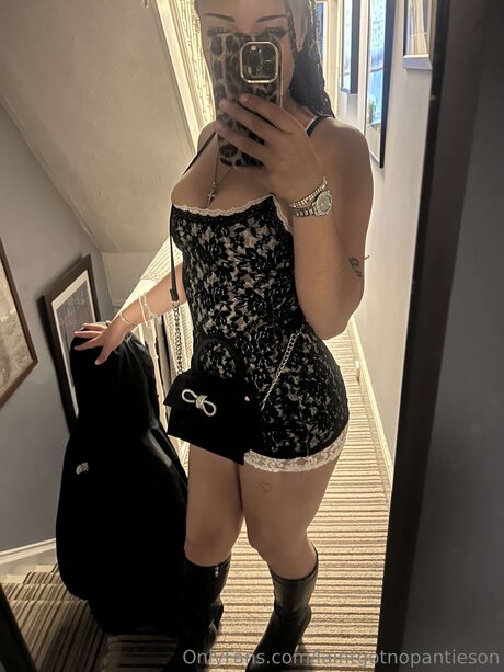 Nacktes geleaktes OnlyFans-Foto von Sativabunny444