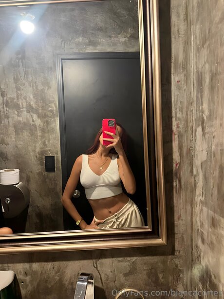 Nacktes geleaktes OnlyFans-Foto von Emmalatinaa