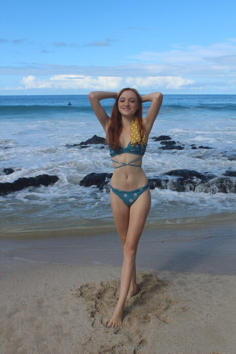 Nacktes geleaktes OnlyFans-Foto von Redginger018