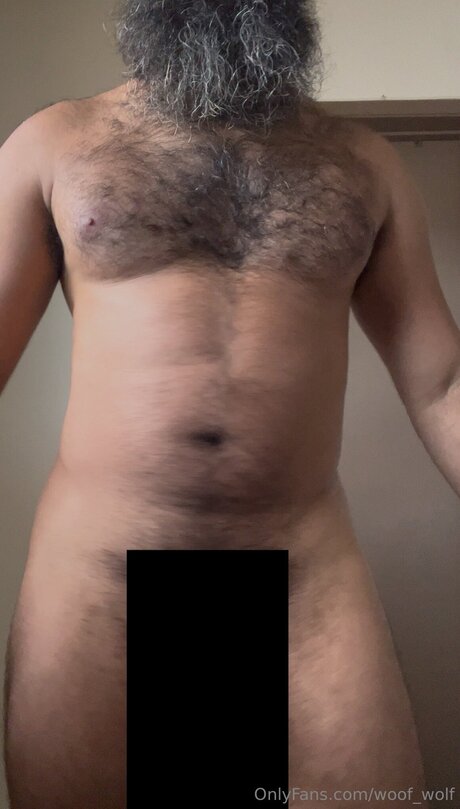 Nacktes geleaktes OnlyFans-Foto von Woof Wolf