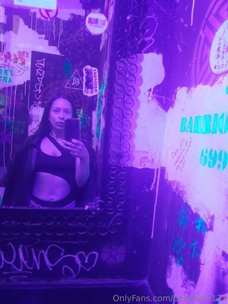 Nacktes geleaktes OnlyFans-Foto von Babyluna123