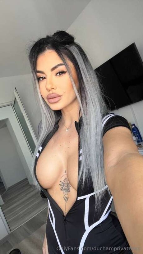 Nacktes geleaktes OnlyFans-Foto von Duchamprivatexxx