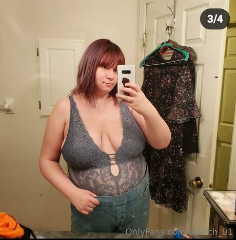 Nacktes geleaktes OnlyFans-Foto von Ostrich 01