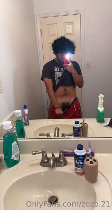Nacktes geleaktes OnlyFans-Foto von Zozo 21