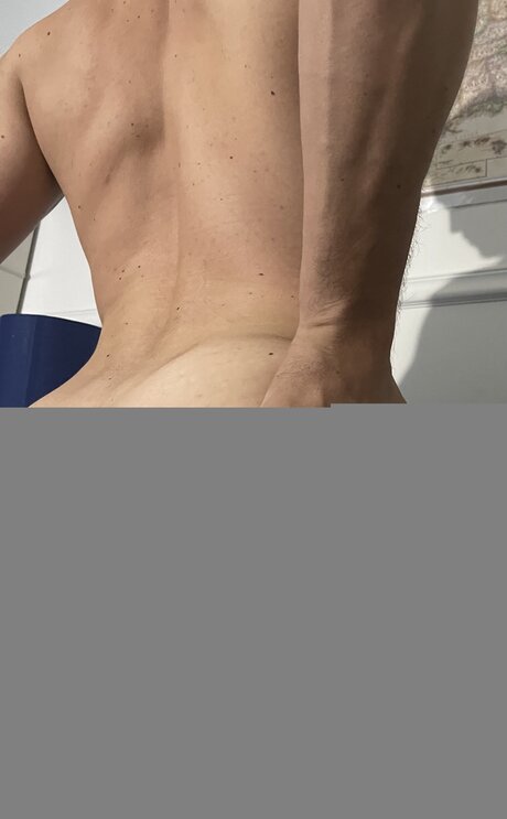 Bottomhotcub