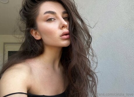 Cinzia Love
