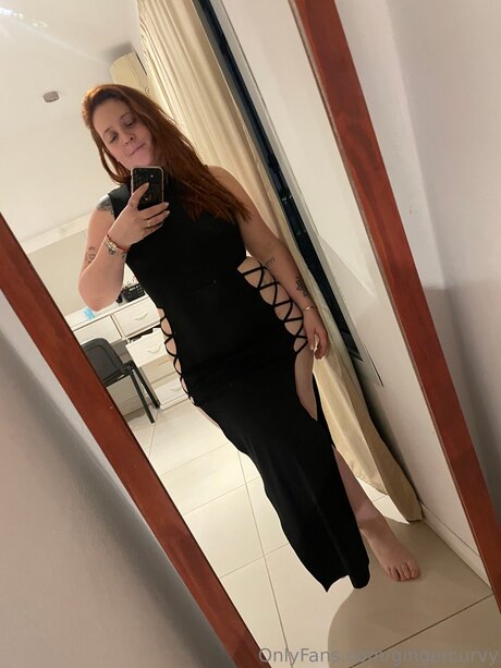 Nacktes geleaktes OnlyFans-Foto von Gingercurvy