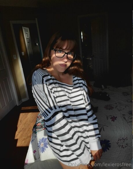 Nacktes geleaktes OnlyFans-Foto von Lexierosfree