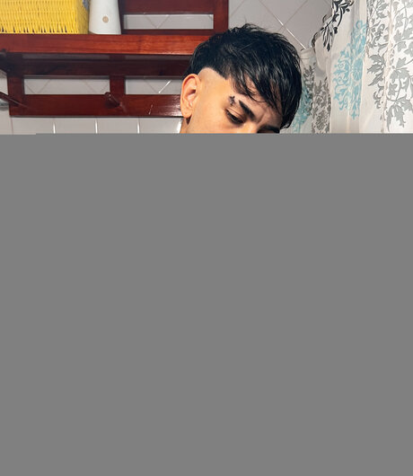 Nacktes geleaktes OnlyFans-Foto von Tomxxxs
