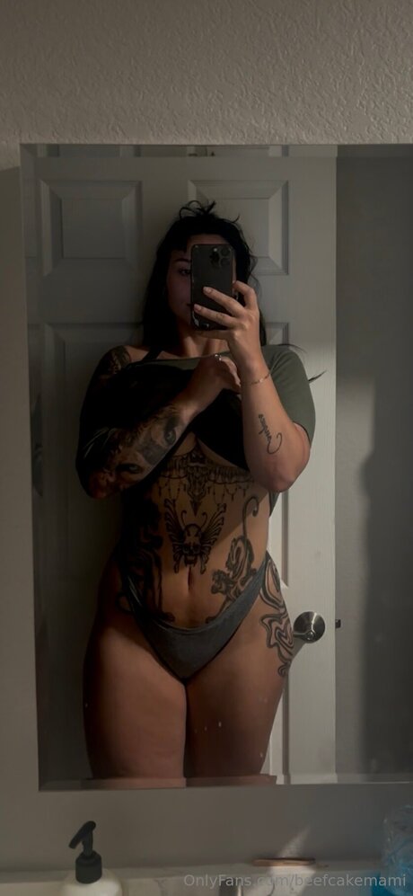 Beefcakemami