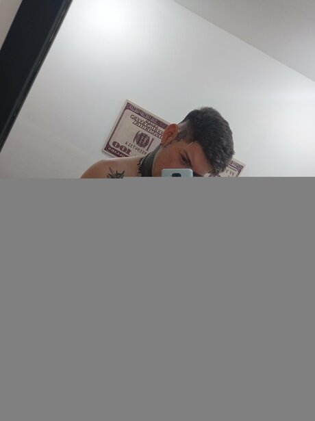 Nacktes geleaktes OnlyFans-Foto von Partyboy069
