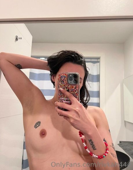 Nacktes geleaktes OnlyFans-Foto von Becca Brown