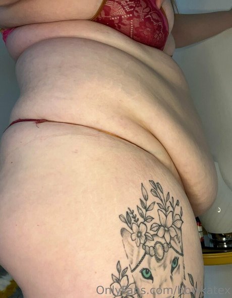 Nacktes geleaktes OnlyFans-Foto von Bbwkatex