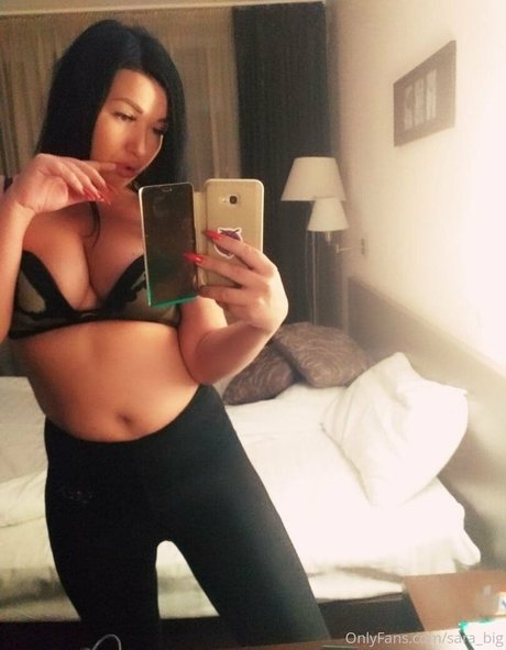 Nacktes geleaktes OnlyFans-Foto von Sarabig