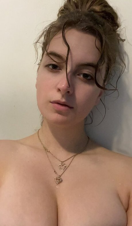 Nacktes geleaktes OnlyFans-Foto von Laila Wolf