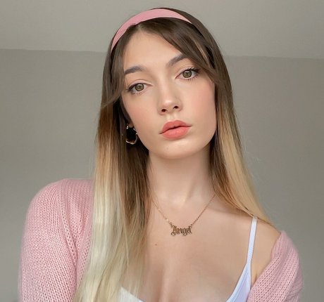 Nacktes geleaktes OnlyFans-Foto von Daisyfayebee