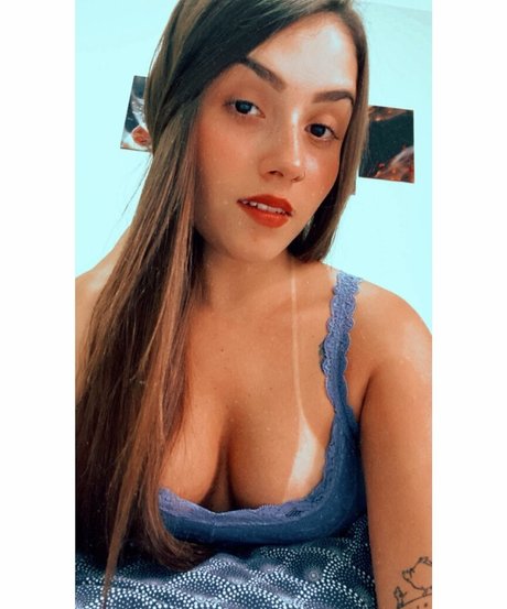 Nacktes geleaktes OnlyFans-Foto von Mariana Batista