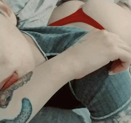 Nacktes geleaktes OnlyFans-Foto von Dolly Flynne