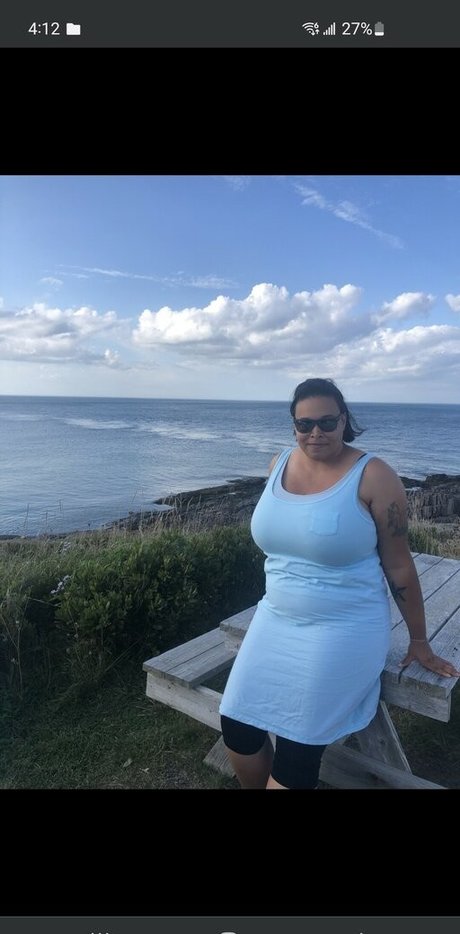 Nacktes geleaktes OnlyFans-Foto von Curvybeauty