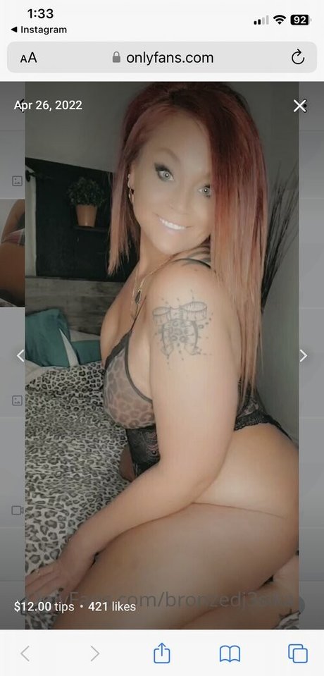 Nacktes geleaktes OnlyFans-Foto von Bronzedj3sika