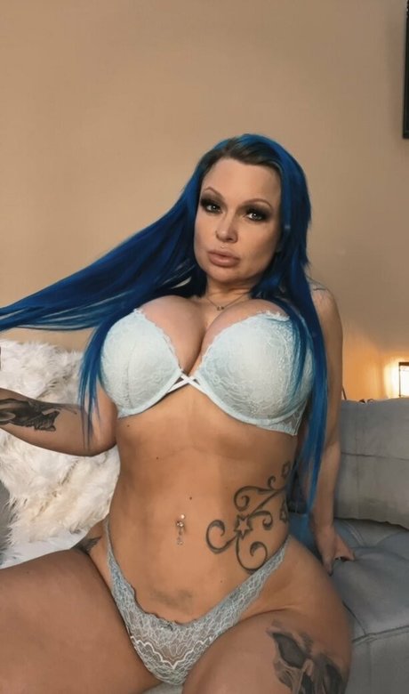 Nacktes geleaktes OnlyFans-Foto von Devon Steele
