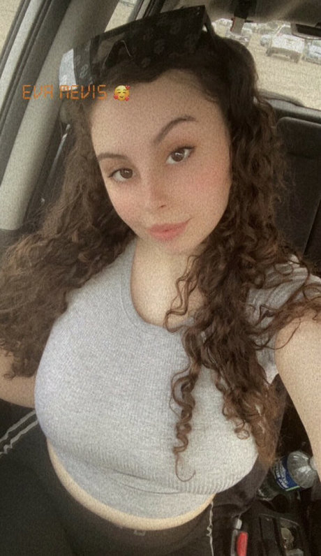 Nacktes geleaktes OnlyFans-Foto von Eva Mevis