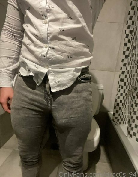 Nacktes geleaktes OnlyFans-Foto von Drac0s94