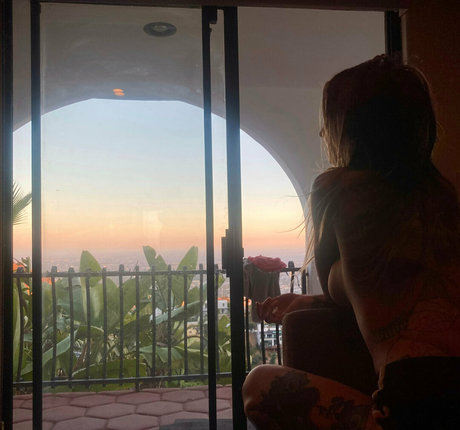 Avajane8