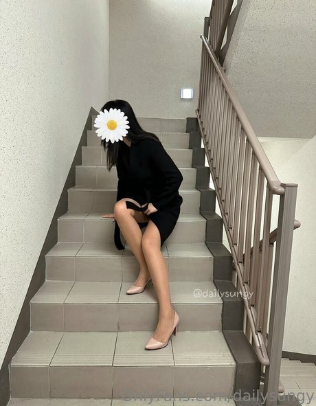 Nacktes geleaktes OnlyFans-Foto von Dailysungy