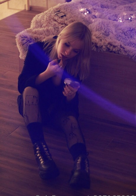 Nacktes geleaktes OnlyFans-Foto von Morimidori