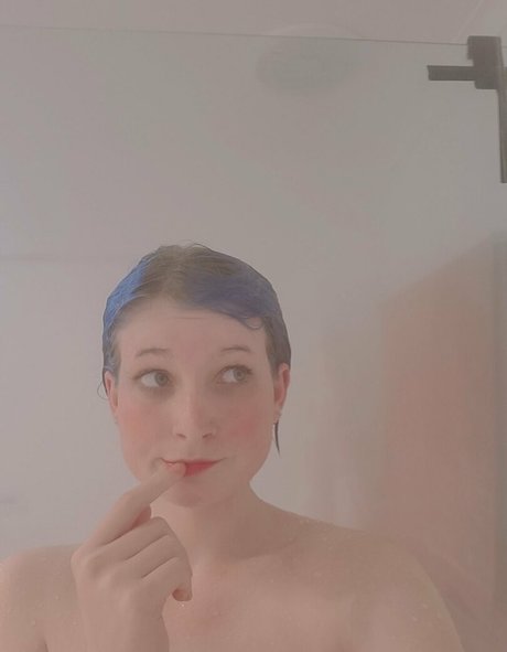 Nacktes geleaktes OnlyFans-Foto von Lolllipollly