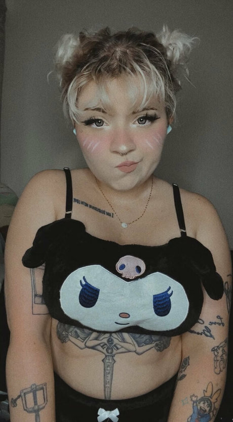 Nacktes geleaktes OnlyFans-Foto von Wasabimamiiii