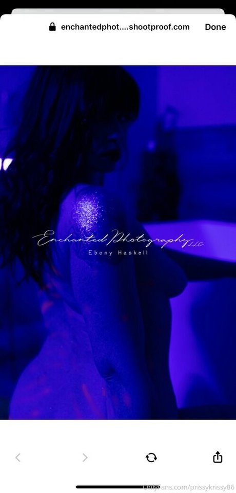 Nacktes geleaktes OnlyFans-Foto von Prissykrissy86