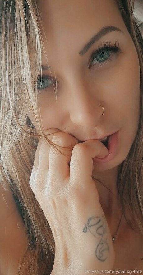 Nacktes geleaktes OnlyFans-Foto von Lydialuxyfree