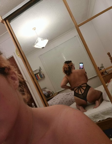 Nacktes geleaktes OnlyFans-Foto von Indiadino