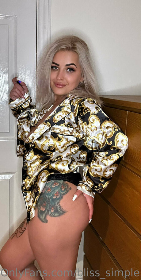 Nacktes geleaktes OnlyFans-Foto von Blisssimple