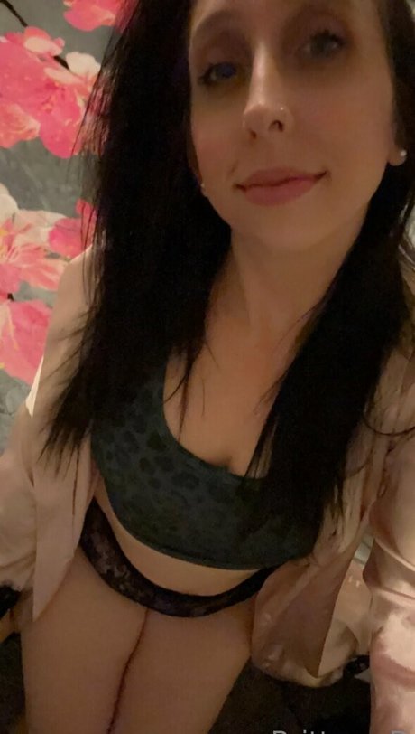 Nacktes geleaktes OnlyFans-Foto von Deanne92