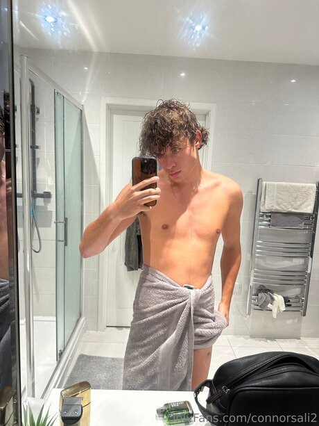 Nacktes geleaktes OnlyFans-Foto von Connorsali2