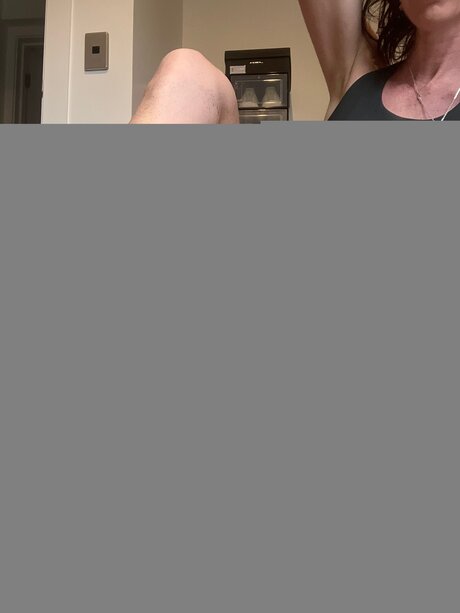 Nacktes geleaktes OnlyFans-Foto von Vanruns