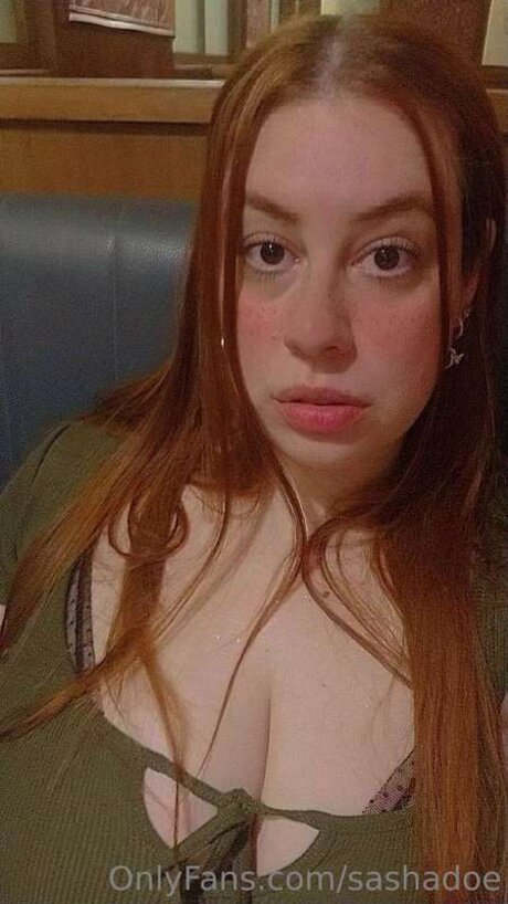 Nacktes geleaktes OnlyFans-Foto von Sashadoe