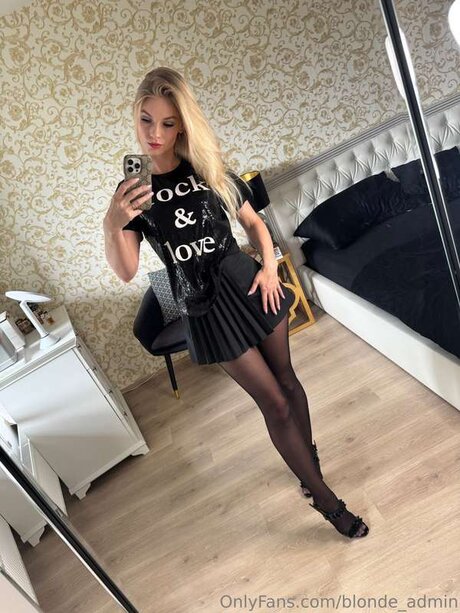 Blonde Admin