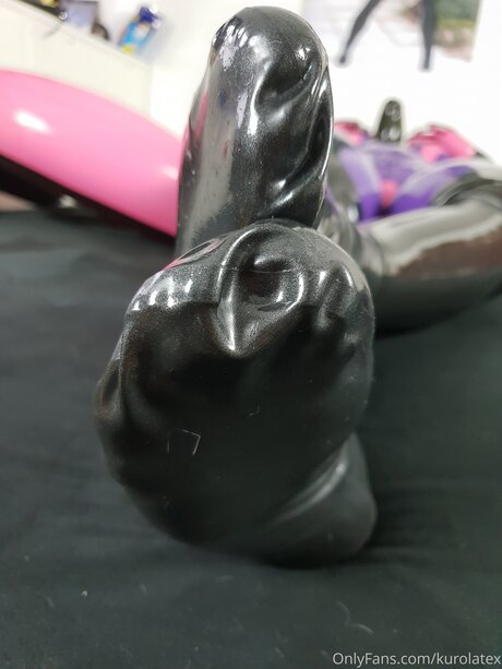 Kurolatex